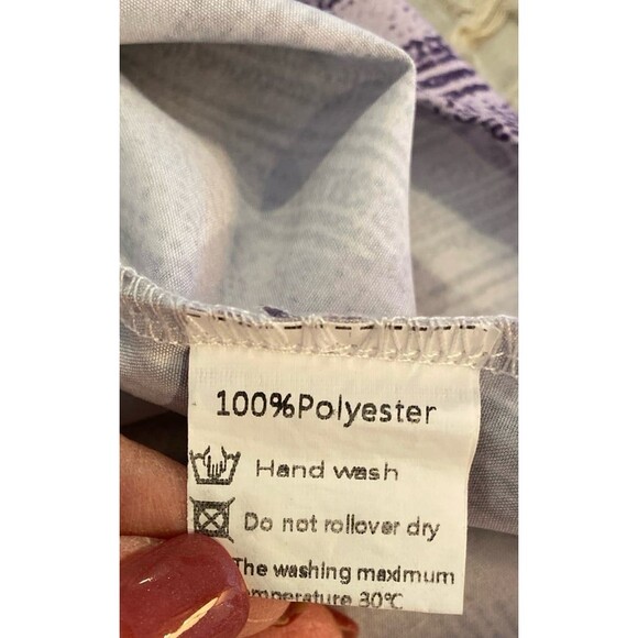 V Neck Blouse Size Large Purple Pattern Long Sleeve 3 Button Front Casual Comfy - Picture 8 of 10